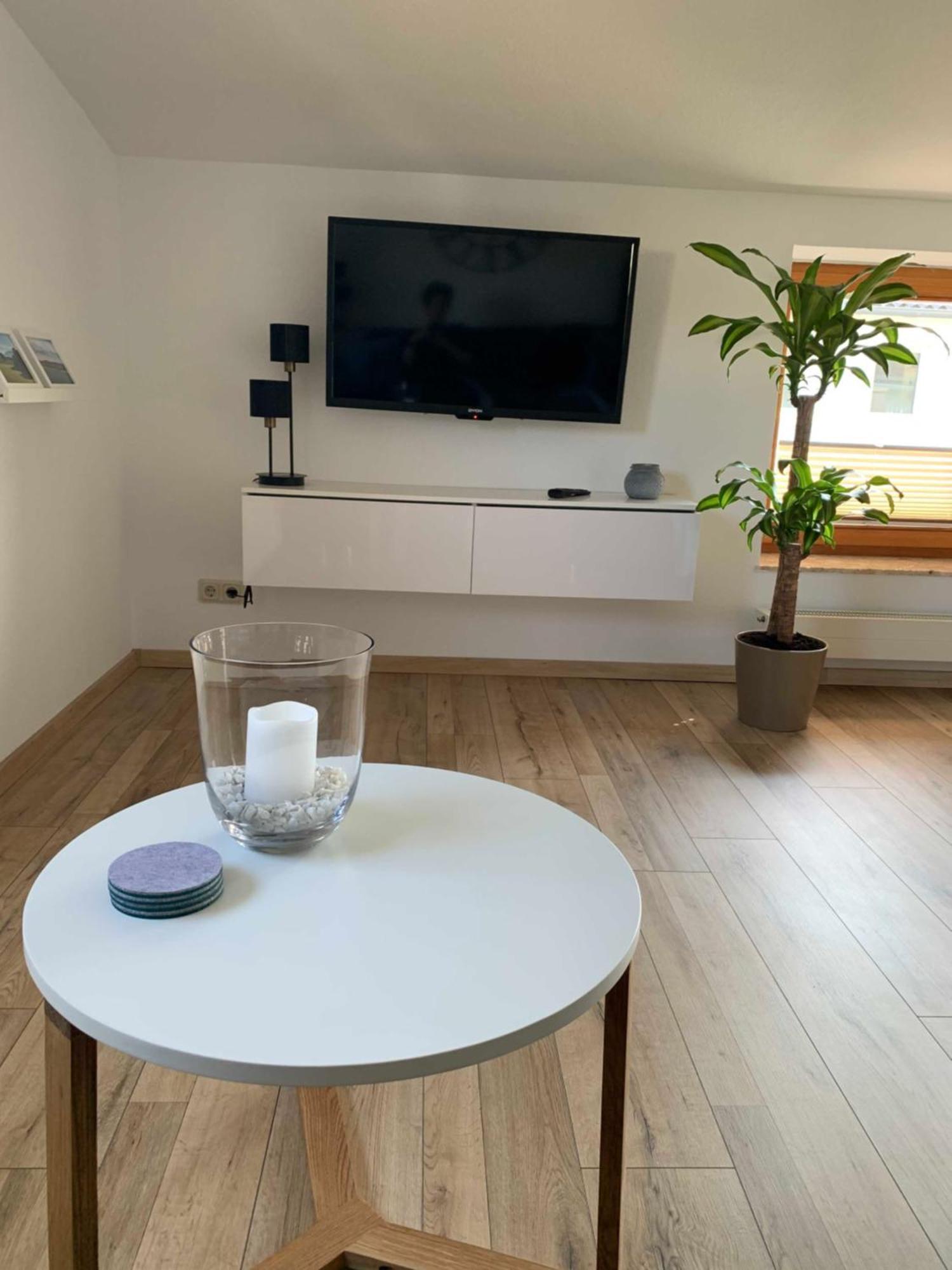 Ferienwohnung In Den Wiesen Albertshausen Eksteriør bilde