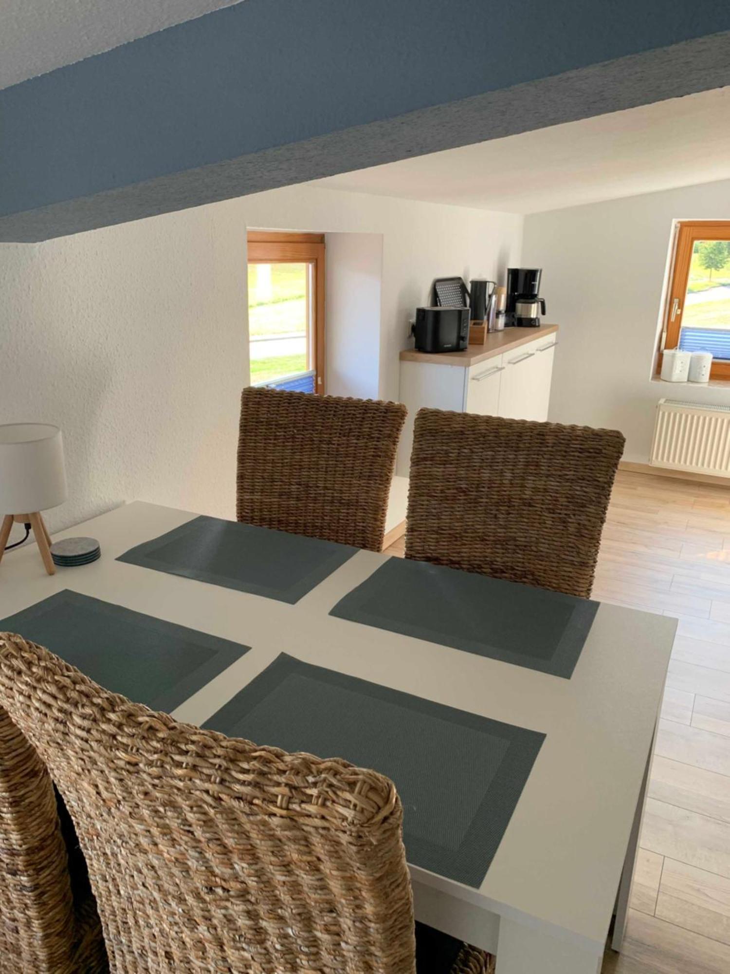 Ferienwohnung In Den Wiesen Albertshausen Eksteriør bilde